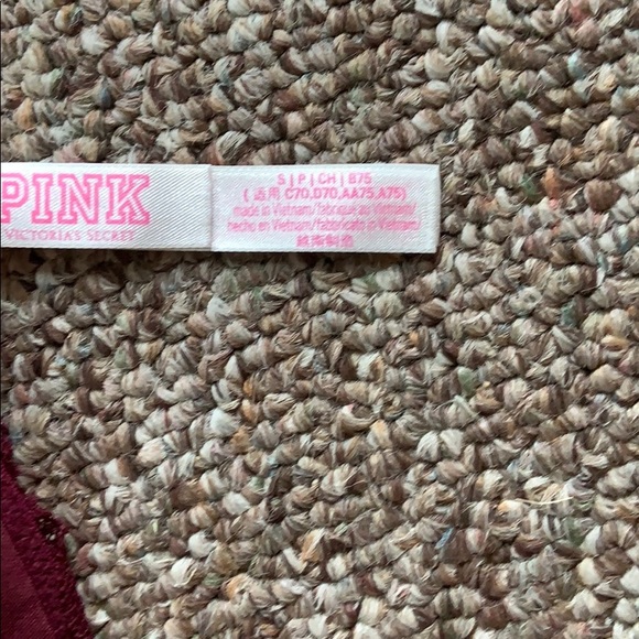 Victoria’s Secret Maroon Strappy Bralette - Picture 4 of 4